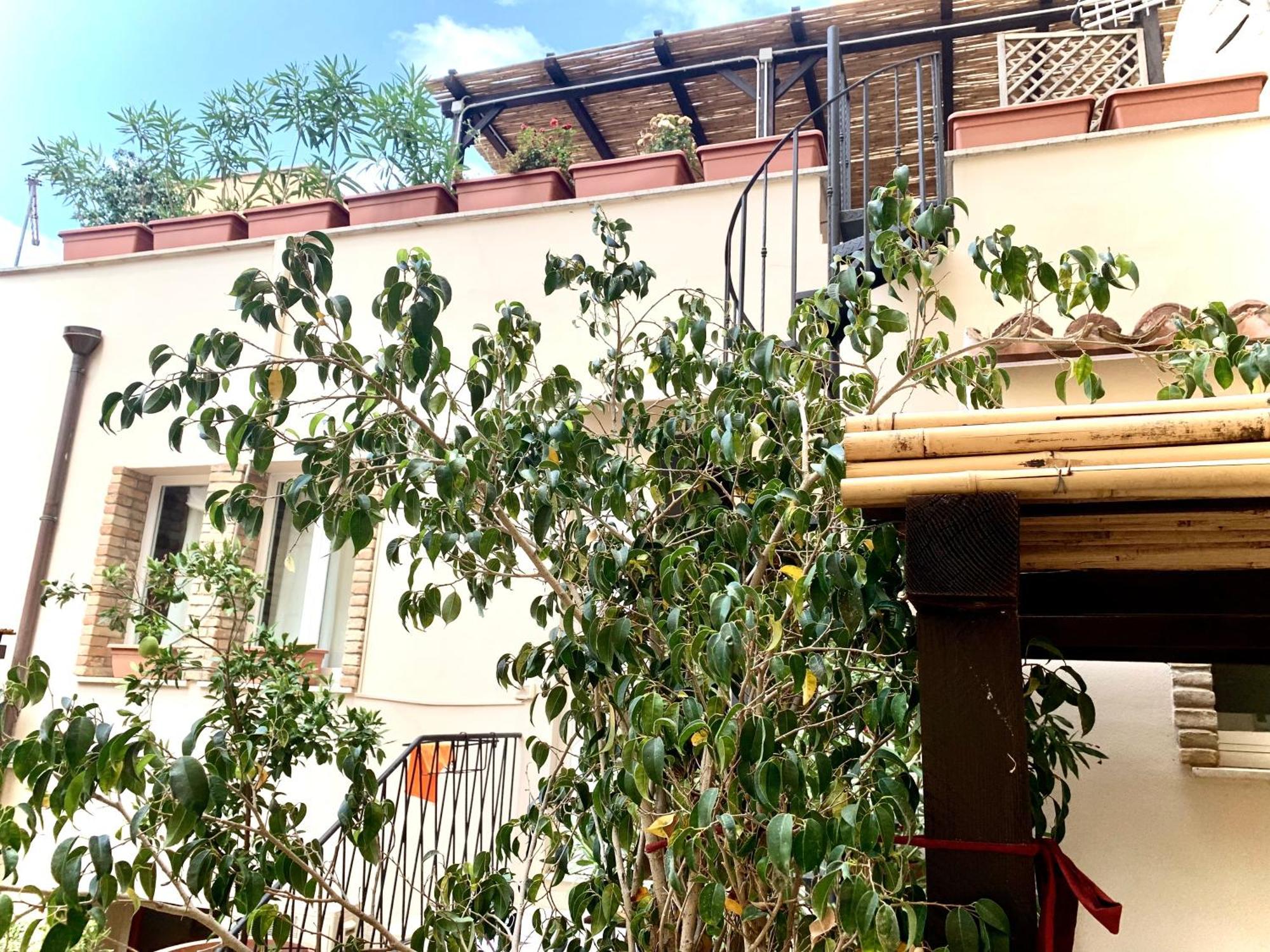 Apartamento Oasi Urbana Con Terrazza E Vista Cagliari Exterior foto